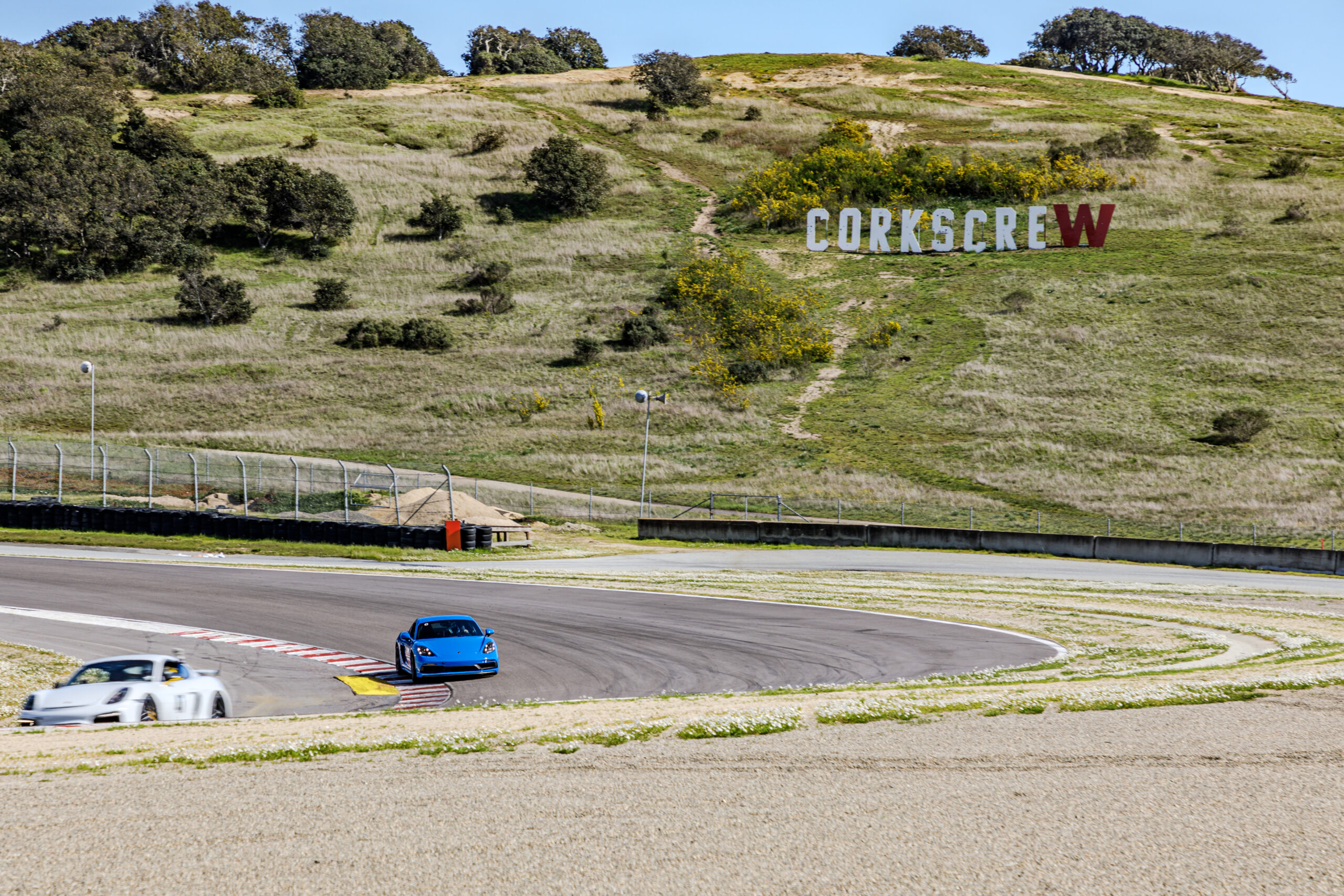 laguna seca_corkscrew_110A6650