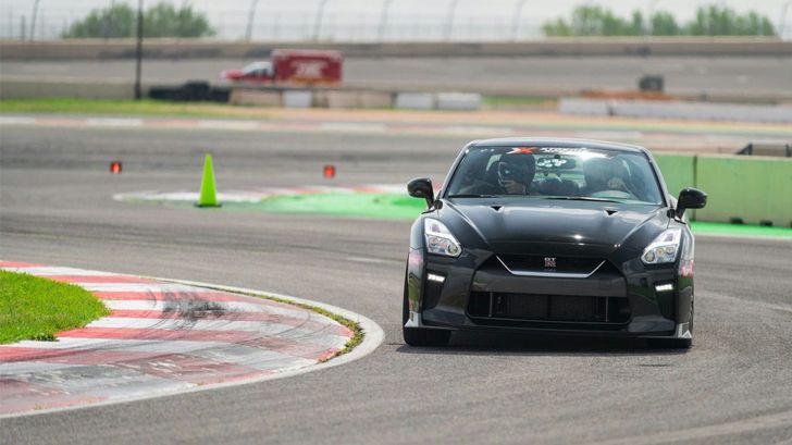 nissan-gt-r-premium-at-the-track-278efd87-9cbe-4f2c-9ba9-3fefa676cc76.jpeg